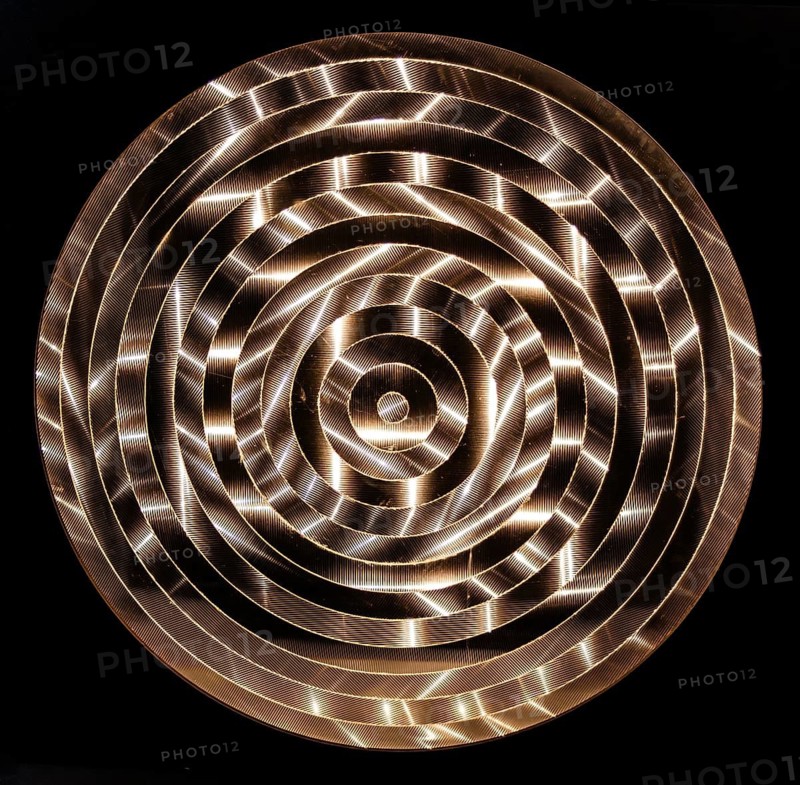 Light Diffractions, Martha Boto, 1966, Kunsthal with temporary exhibition 100 Years of Kinetic Art, kinetic art with light effects, Rotterdam, Netherlands