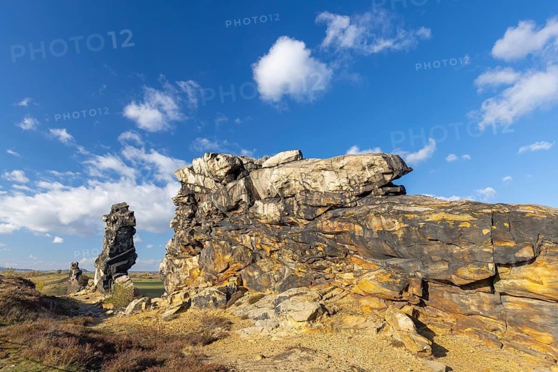 Teufelsmauer, Devil's Wall, eroded sandstone rock formation Mittelsteine near Weddersleben in the Harz Mountains, Saxony-Anhalt, Germany