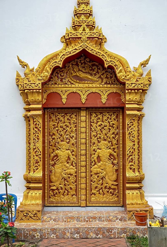 Ornate gilded door, Wat Choumkhong, Luang Prabang, Laos
