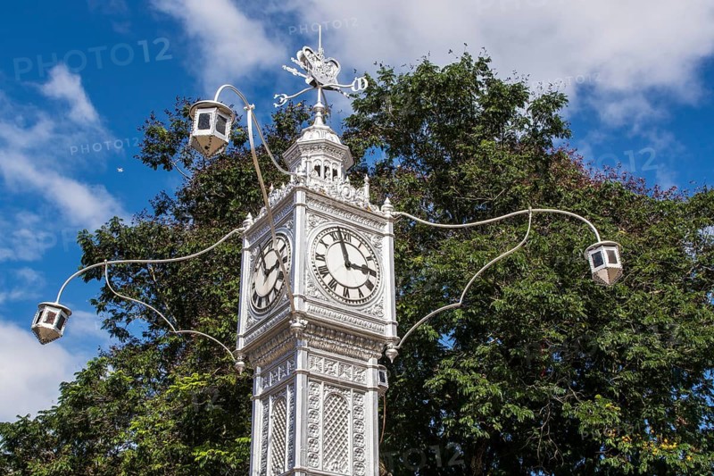 Der Victoria Clocktower in der Innenstadt von Victoria, Mahe, Republik Seychellen, Indischer Ozean