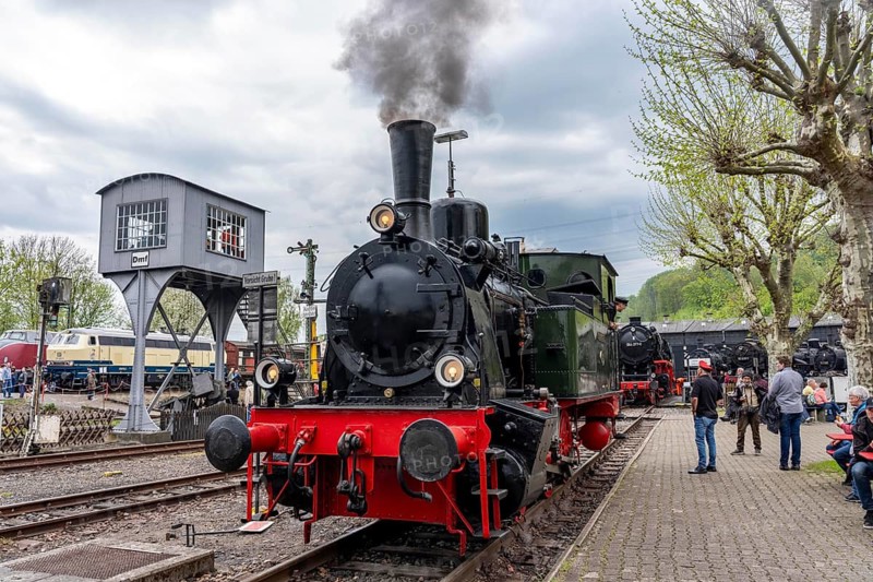 Three-axle steam locomotive Lower Saxony visiting the Bochum Railway Museum, museum days weekend, with many attractions such as steam locomotive rides, 3 locomotives are under steam, historic trains make round trips through the Ruhr Valley, many locomotives are on display, on the site of the former Dahlhausen railway depot, North Rhine-Westphalia, Germany