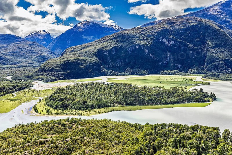 Islands in the river Rio Baker, mountain range, north of Puerto Yungnay, aerial view, Patagonia, Chile