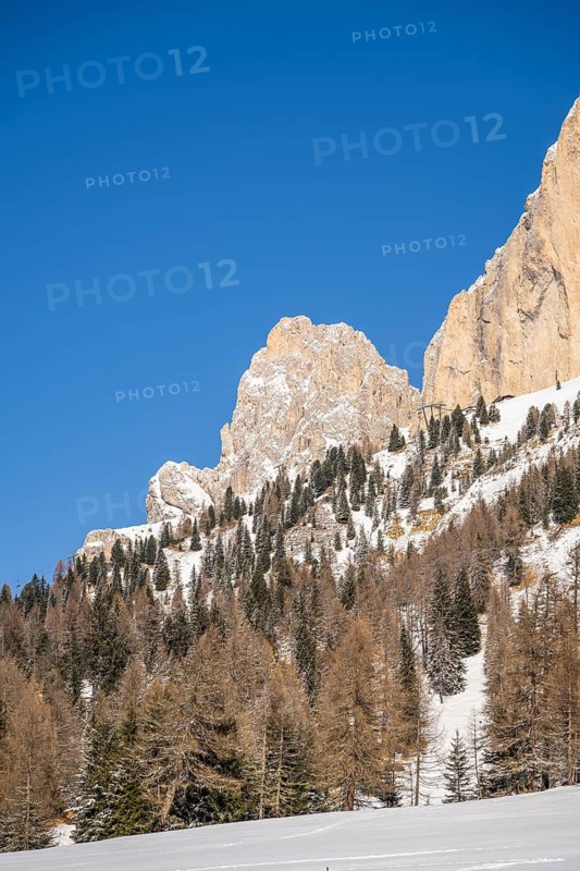 Beautiful landscape of the Mountain silhouettes of the Sexten Dolomites on a sunny winter day, South Tyrol, Trentino-South Tyrol, Alto-Adige, Italy