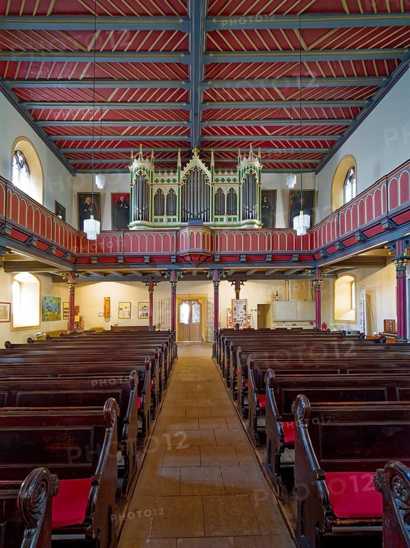 Late Gothic Protestant-Lutheran town church of St Peter with Poppe-Böhm organ, interior view, market square, old town centre of Eisenberg, Saale-Holzland district, Thuringia, Germany