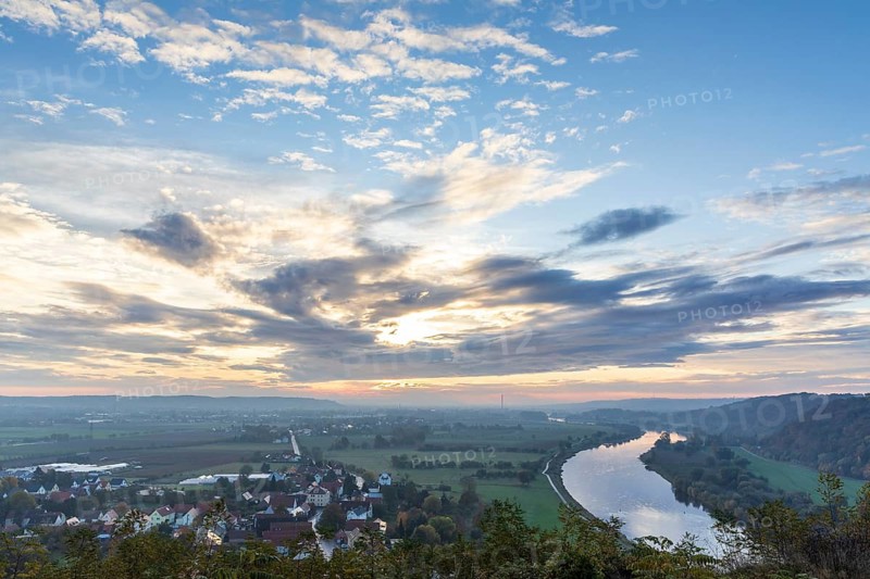 Morning atmosphere on the Boselspitze with a view of the Elbe Valley at sunrise, Sörnewitz, Coswig, Saxony, Germany