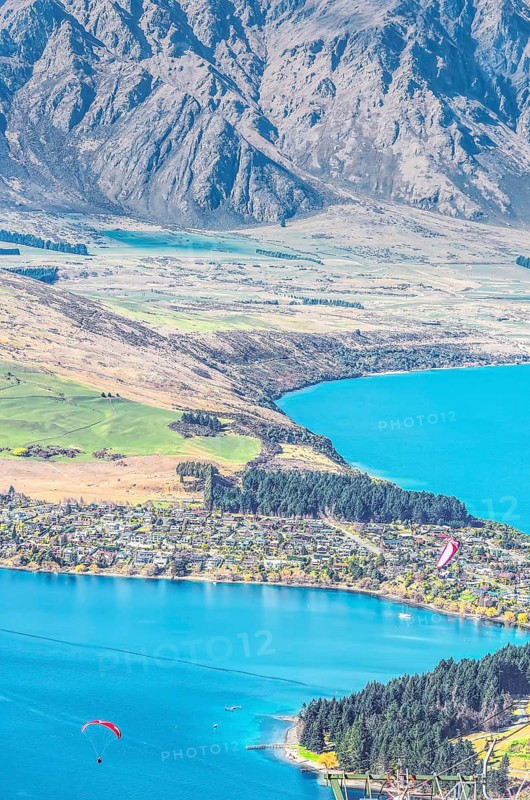 Paragliding over Queenstown, Queenstown, South Island, New Zealand