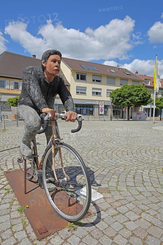 Sculpture Cyclist by Peter Nettesheim, life-size, Modern Art, Schwetzingen, Baden-Württemberg, Germany