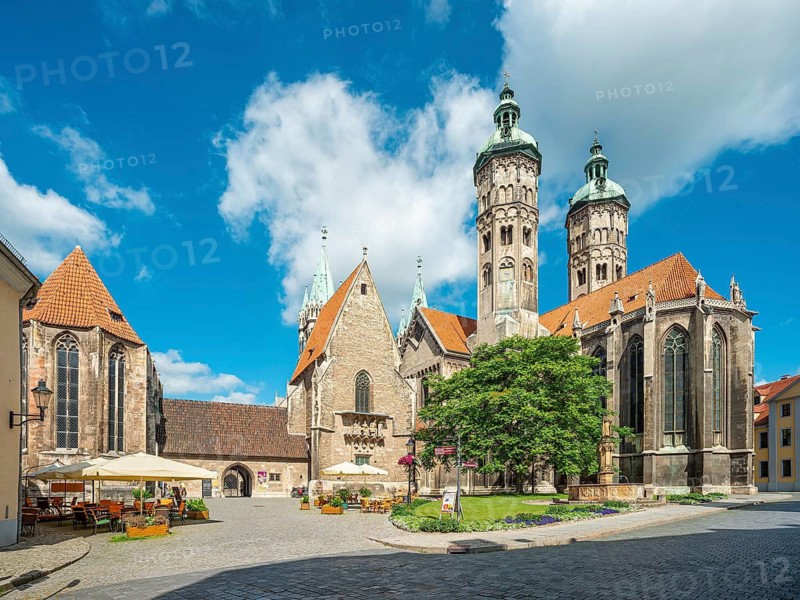 The Naumburg Cathedral of St. Peter and Paul in Romanesque-Gothic transitional style, UNESCO World Heritage, Naumburg, Saxony-Anhalt, Germany
