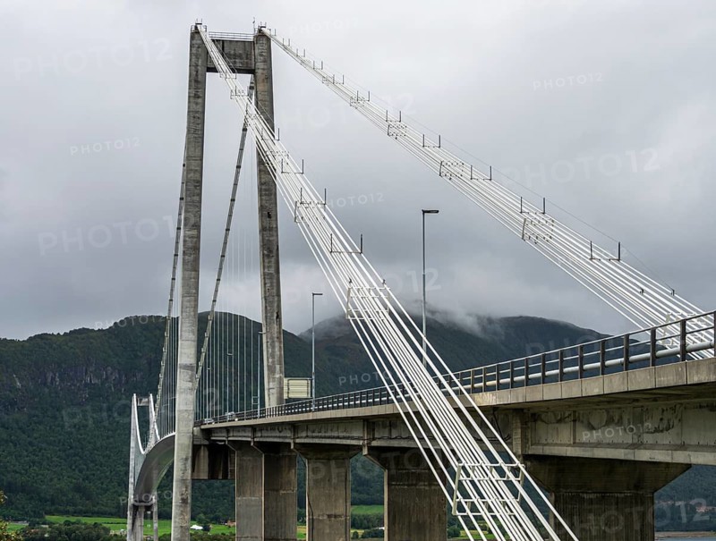 Suspension bridge Gjemnessundbrua, road E39, Norway