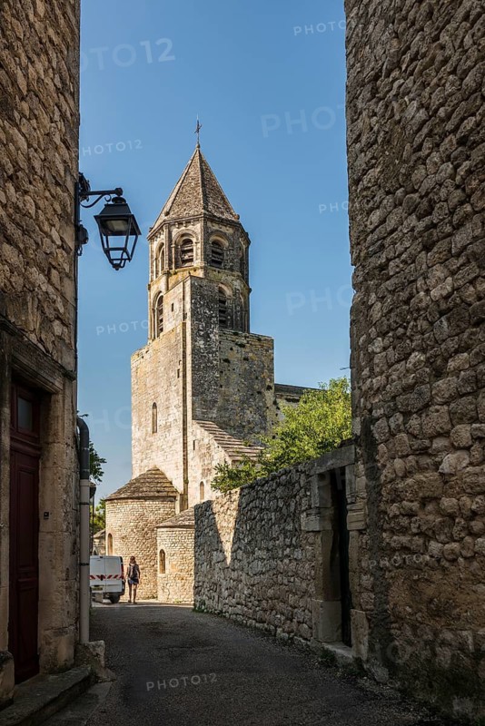 Romanesque church of St-Michel, La Garde-Adhémar, Plus beaux villages de France, Département Drôme, Provence, Auvergne-Rhône-Alpes, France