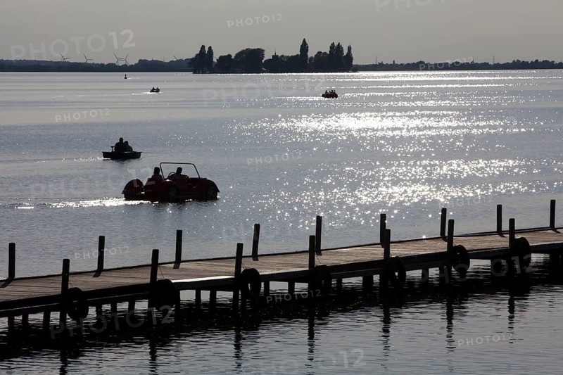 Steinhuder Meer Nature Park, Steinhude Sea, Steinhude, Wunstorf, Lower Saxony, Germany, Europe, Naturpark Steinhuder Meer, Steinhude, Wunstorf, Niedersachsen, Deutschland, Europa