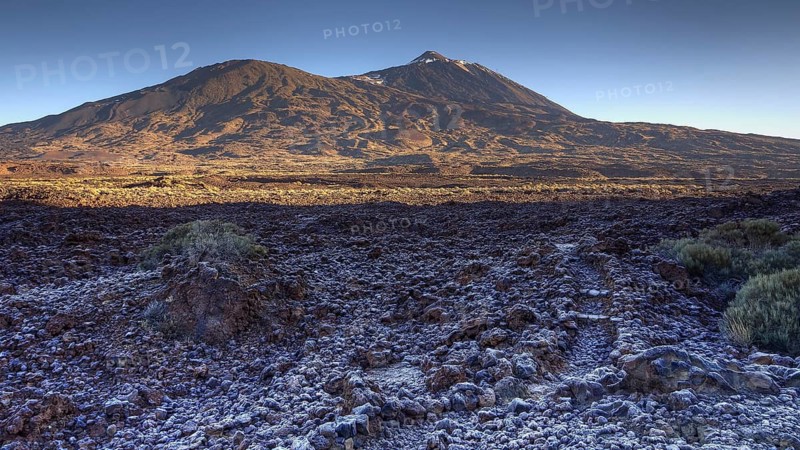 Frosty volcanic landscape with peaks and barren rocky landscape, Teide, Parque Nacional del Teide, Teide National Park, volcano, volcanism, UNESCO World Heritage Site, Tenerife, Canary Islands, Spain