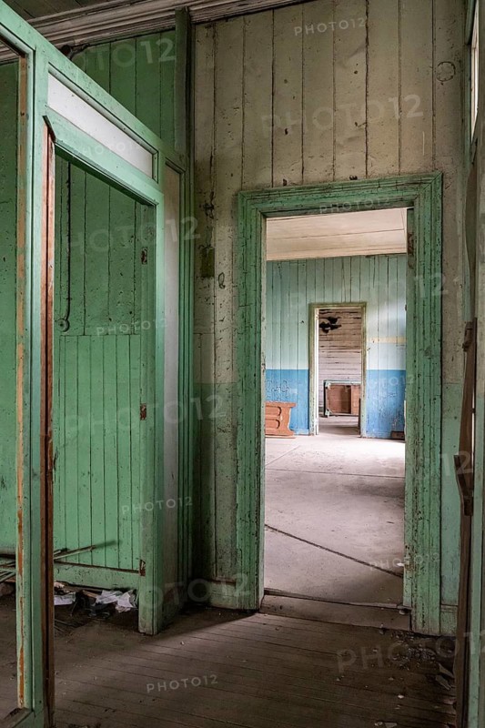 Abandoned administration building, Estancia San Gregorio, Puente Alto, Metropolitan Region, Chile