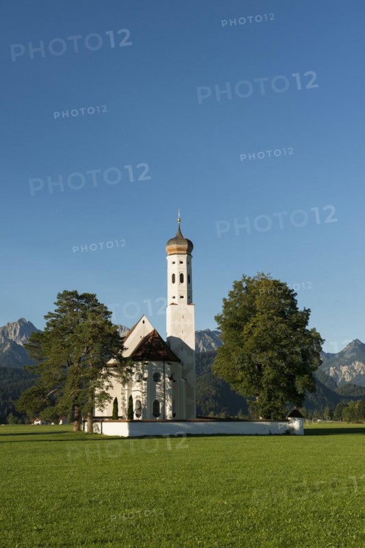 Pilgrimage church of St Coloman in the morning light, Schwangau, Füssen, Ostallgäu, Allgäu, Swabia, Bavaria, Germany