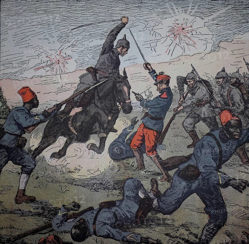 1st World War, From the battles around Reims, German infantry takes a French Turco regiment by surprise (original text from 1915, original colouring), Illustration, Reproduction from a 19th century original. Authentic, file restored for optimal use, exact date of original unknown, historical, cavalry and infantry battle with explosions