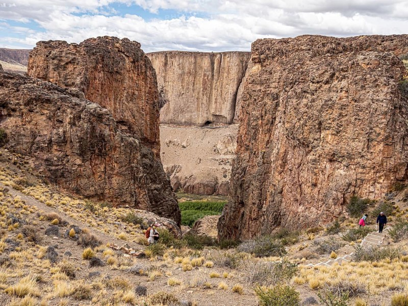 Hiking path Sendero Cueva de las Manos, leading to caves with prehistoric paintings, Unesco world heritage, Argentina