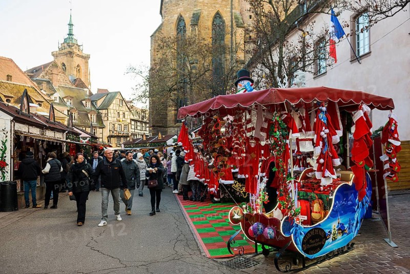 Christmas market, Old Town, Colmar, Haut-Rhin, Alsace, France
