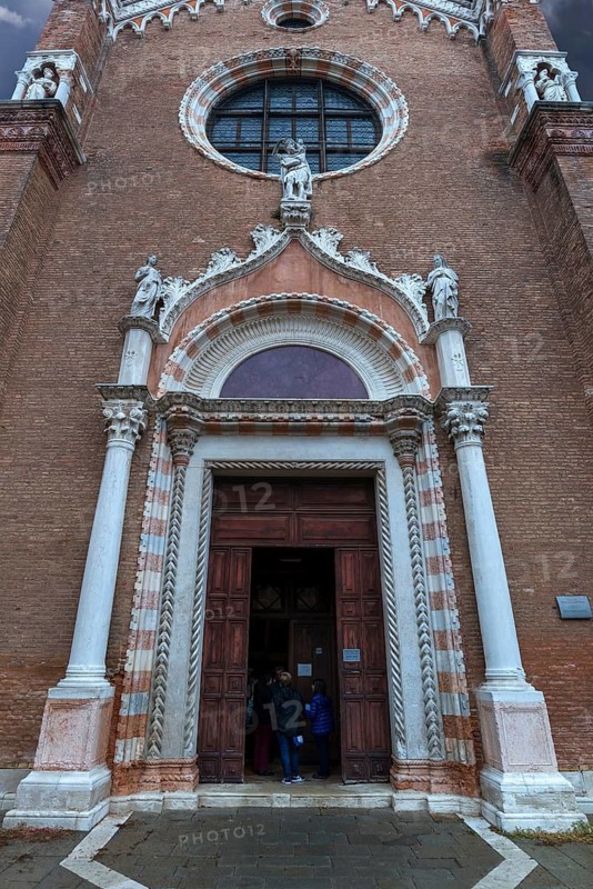 Gothic entrance portal by builder Bartolomeo Bon, Madonna dell' Orto parish church, around 1400, Venice, Veneto, Italy