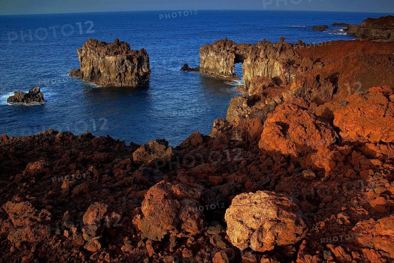 Canary Islands, El Hierro, South Coast, rocks, arch, Atlantic Ocean, Arco de la Tosca, cliffs, El Hierro, Canary Islands, Spain