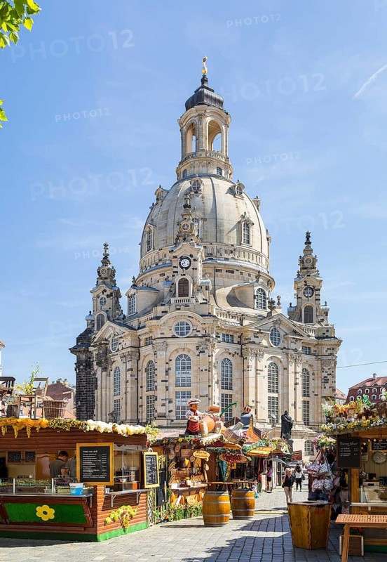 Spring market on the Neumarkt in front of the Church of Our Lady, Dresden, Saxony, Germany