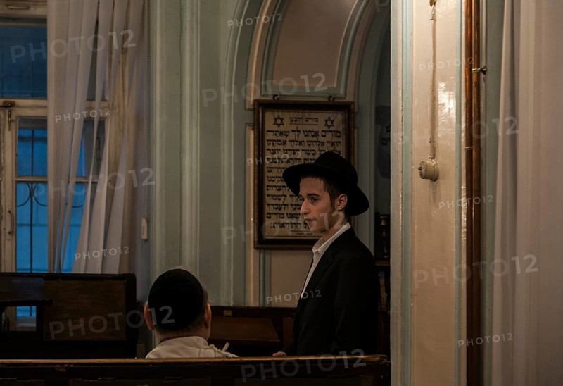 St Petersburg, Russia, Eastern Europe. Russian Jews at the Synagogue in the historic centre