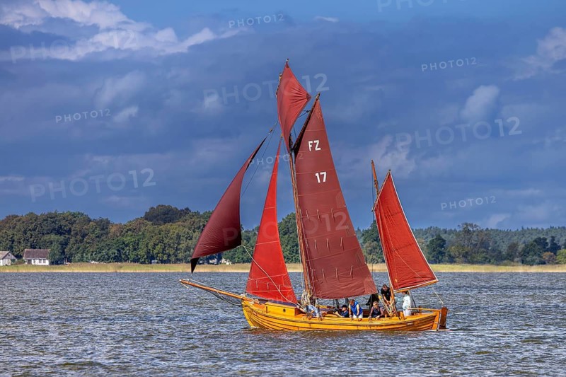 Zeesenboot, Zeesboot, Zeeskahn, traditional wooden wide-hulled sailing boat, Haffboot in Fischland-Darß-Zingst, Mecklenburg-Vorpommern, Germany
