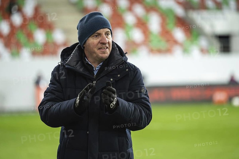 LUBIN, POLAND - MARCH 1, 2025: Football match between KGHM Zaglebie Lubin vs Piast Gliwice. Head coach of Piast Aleksandar Vukovic