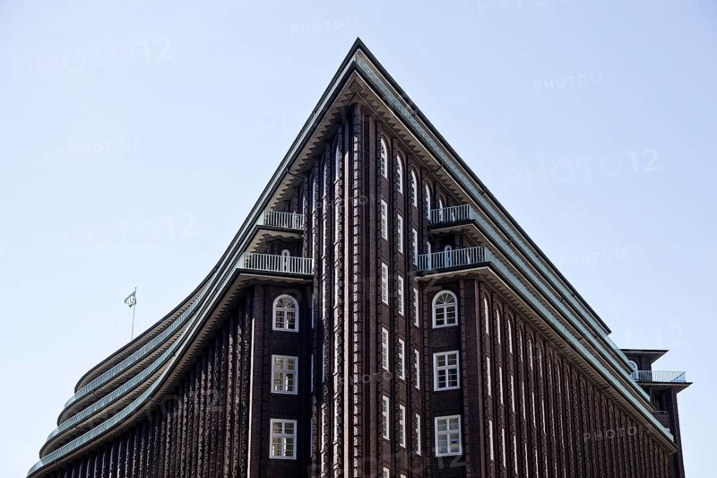 Chilehaus, with its spire reminiscent of a ship's prow, icon of Expressionism, UNESCO World Heritage Site, Hamburg, Germany