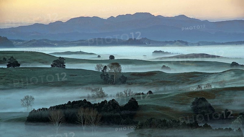 New Zealand, North Island in fog, landscape, fog, mountains, North Island, New Zealand