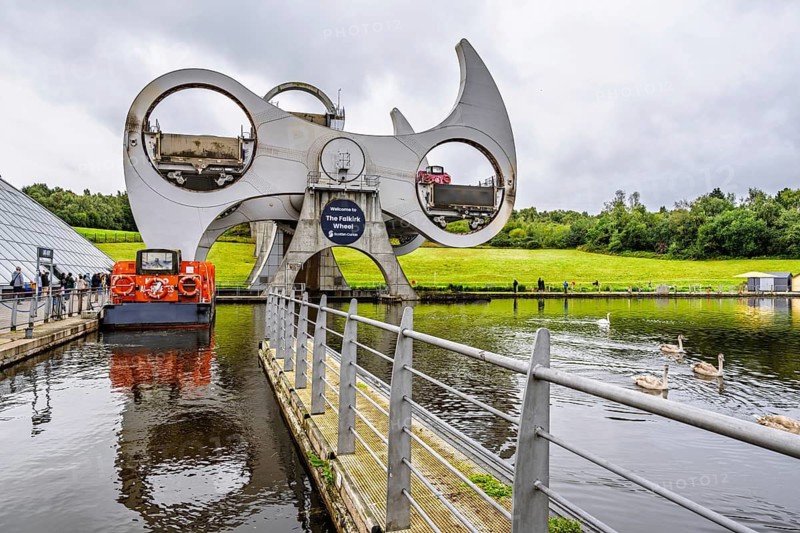 Falkirk Wheel, Forth and Clyde Canal, Falkirk, Scotland, UK
