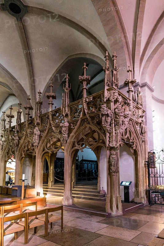 Interior view, St. Stephen's Cathedral, Breisach am Rhein, Kaiserstuhl, Breisgau, Baden-Württemberg, Germany