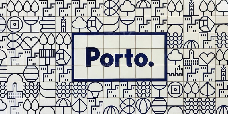 The visual identity logo of the city of Porto, a stylized illustration with blue lines against a white background designed by Studio Eduardo Aires, reminiscent of azulejo tiles