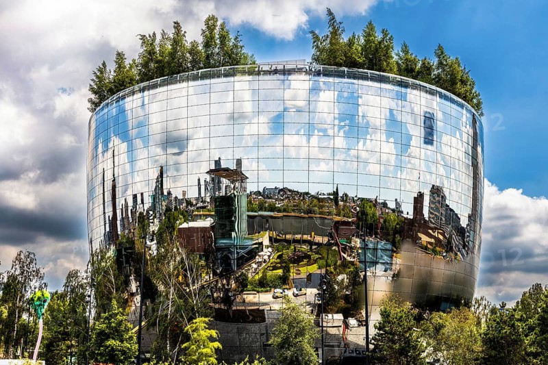 Boijmans Van Beuningen mirrored depot, The Bowl, world's first publicly accessible art depot, designed by MVRDV, Rotterdam, the Netherlands
