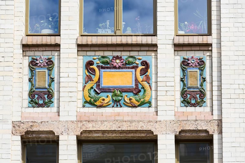 Majolica houses by architect Reinhold Siebert, richly decorated town houses in early Art Nouveau, residential complex, Art Nouveau villas and Wilhelminian era buildings on the Kaßberg, Chemnitz, Saxony, Germany
