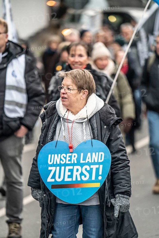 Demo by the group North Rhine-Westphalia Erwacht, a mixture of anti-vaccination activists, lateral thinkers, right-wing radicals, conspiracy theorists, nationalists, Essen, North Rhine-Westphalia, Germany