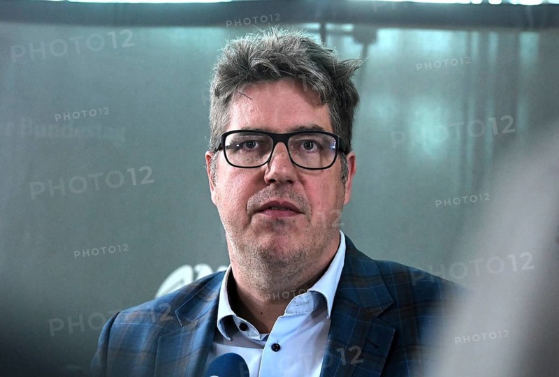 Michael waiter (Bündnis 90 / Die Grünen) comments on statements by Federal Economics Minister Katharina Reiche, who had previously answered questions in the Bundestag's non-public economic committee