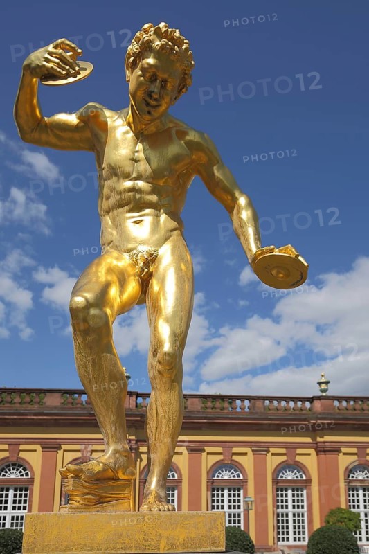 Golden Satyr Zimbelspieler, statue in the baroque palace garden, orangery, castle, Weilburg, Taunus, Hesse, Germany