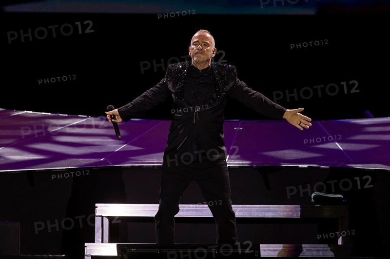 Eros Ramazzotti live on Una Storia Importante - World Tour in Berlin's Uber Arena on 02.03.2026