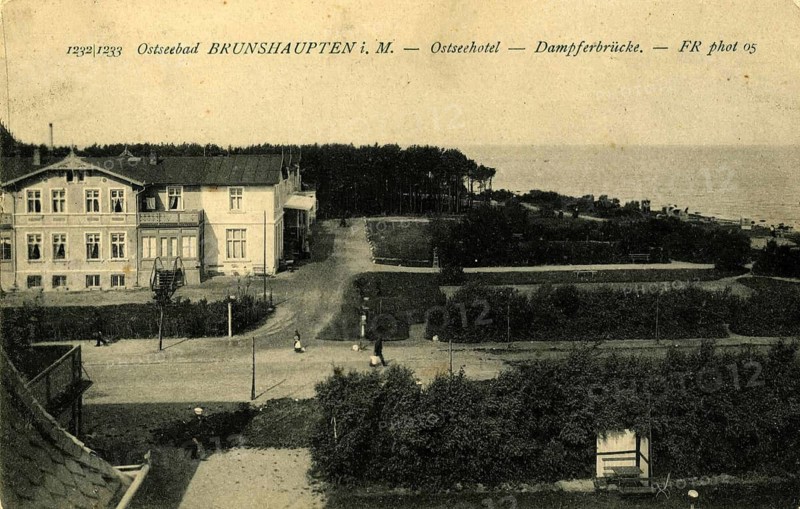 Historic postcard around 1900, Baltic resort Brunshaupten i.M, historic town on the Mecklenburg Baltic Sea coast, which merged with Arendsee and Fulgen in 1937 to form today's Baltic Sea resort of Kühlungsborn, Mecklenburg-Western Pomerania, Germany, reproduction of a postcard, historic