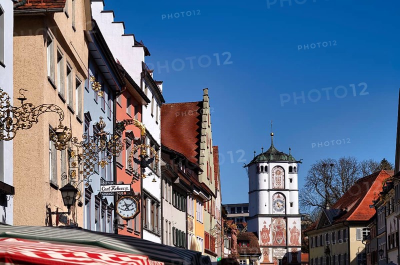 Nose signs, guild signs, Ravensburger Tor or Frauentor, Altstadt, Wangen im Allgäu, Bavaria, Germany