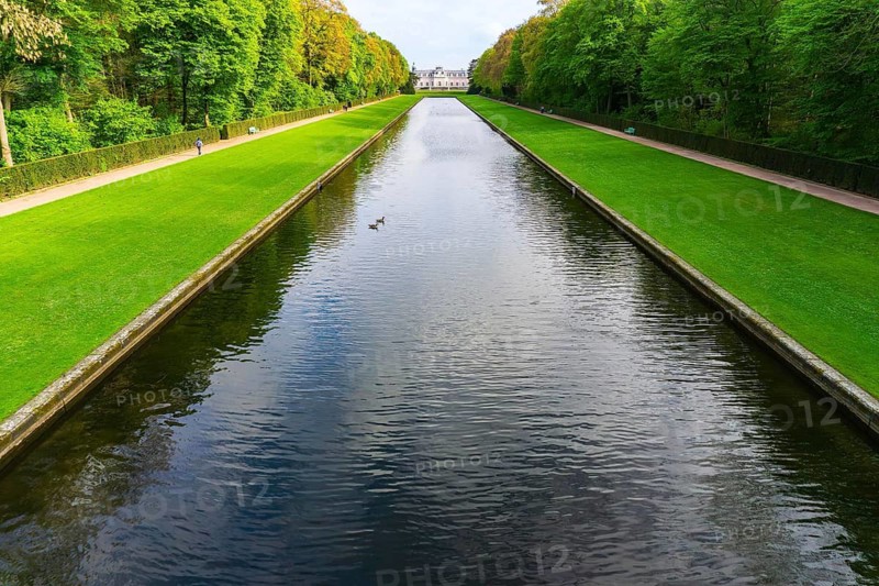 Aerial view of Spiegelweiher and Benrath Palace and Park, Düsseldorf, Germany