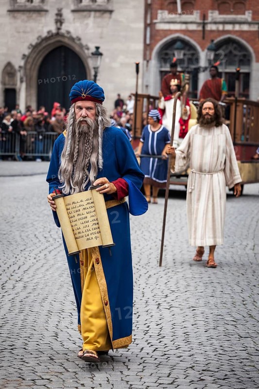 BRUGES, BELGIUM, MAY 17: Annual Procession of the Holy Blood on Ascension Day. Locals perform an historical reenactment and dramatizations of Biblical events. May 17, 2012 in Bruges (Brugge), Belgium