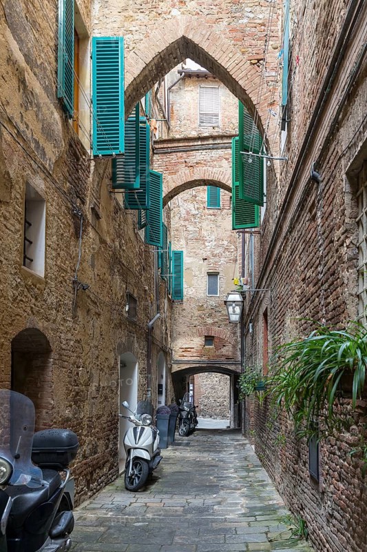 Typical backyard in the historic centre of Siena, Tuscany, Italy