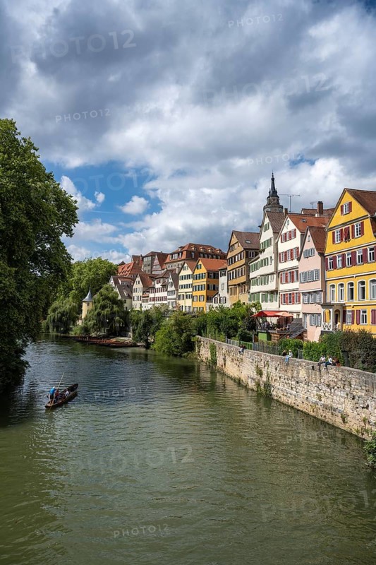 Old town houses on the Neckar, Tübingen, Baden-Württemberg, Germany
