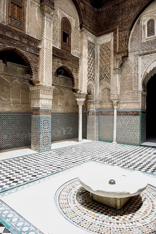 Courtyard of the Medersa Attarine Koran School, Fez El Bali, Medina, UNESCO World Heritage Site, Fez, Morocco