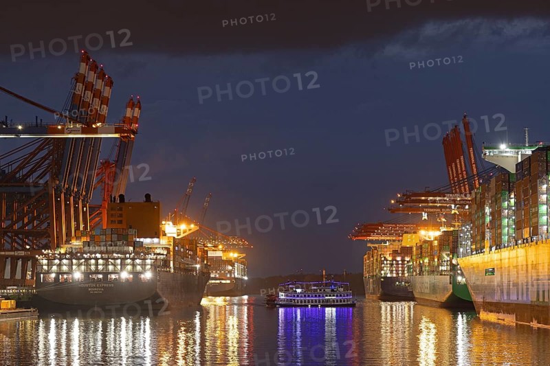 Blue hour, container ships, container bridges, paddle steamers Louisiana Star, Eurogate, Burchardkai, Waltershof, Port, Hamburg, Germany