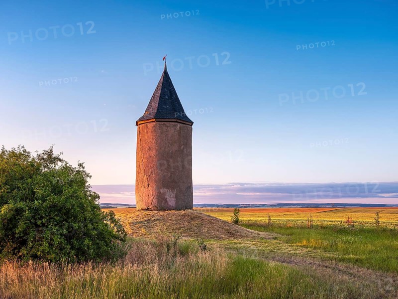The Barkhäuser Tower in morning light, medieval tower, watch tower of the Erfurt city fortifications, Erfurt, Thuringian Basin, Thuringia, Germany