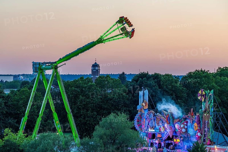 Colourfully lit rides at the Aschaffenburger Volksfest, Aschaffenburg, Lower Franconia, Bavaria, Germany