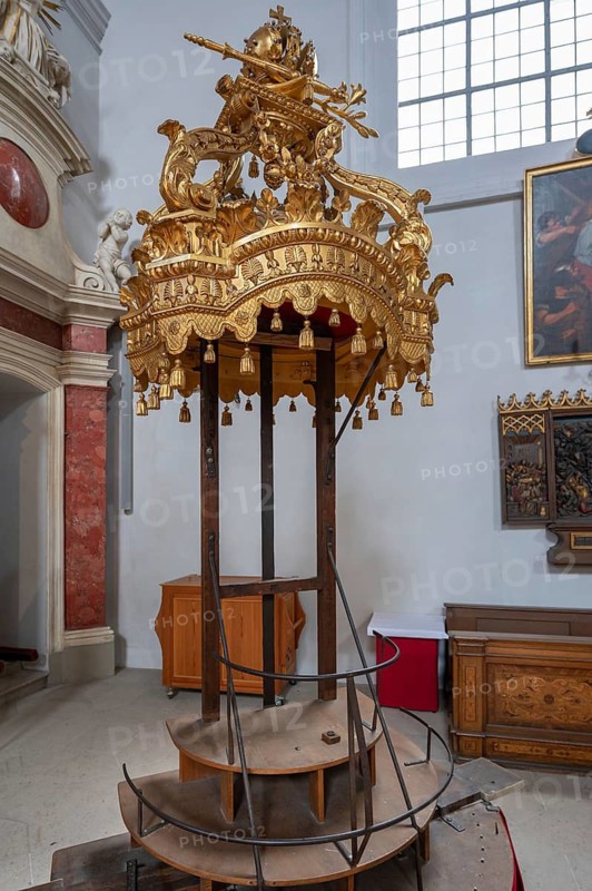 Pedestal with canopy for a statue of a saint in the baroque church of St Martin, Grüner Markt, Bamberg, Upper Franconia, Bavaria, Germany