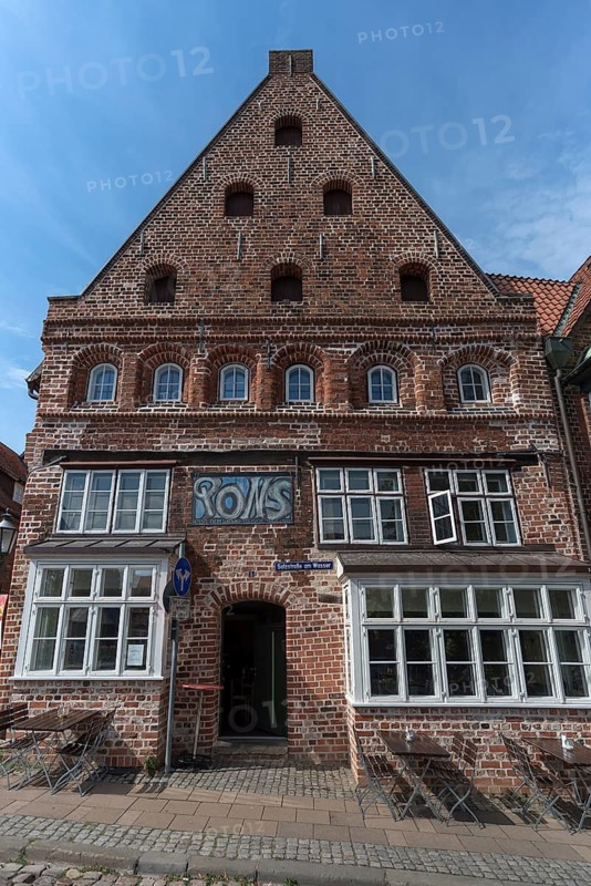 Pons, oldest pub in Lüneburg since 1485, Lüneburg, Lower Saxony, Germany